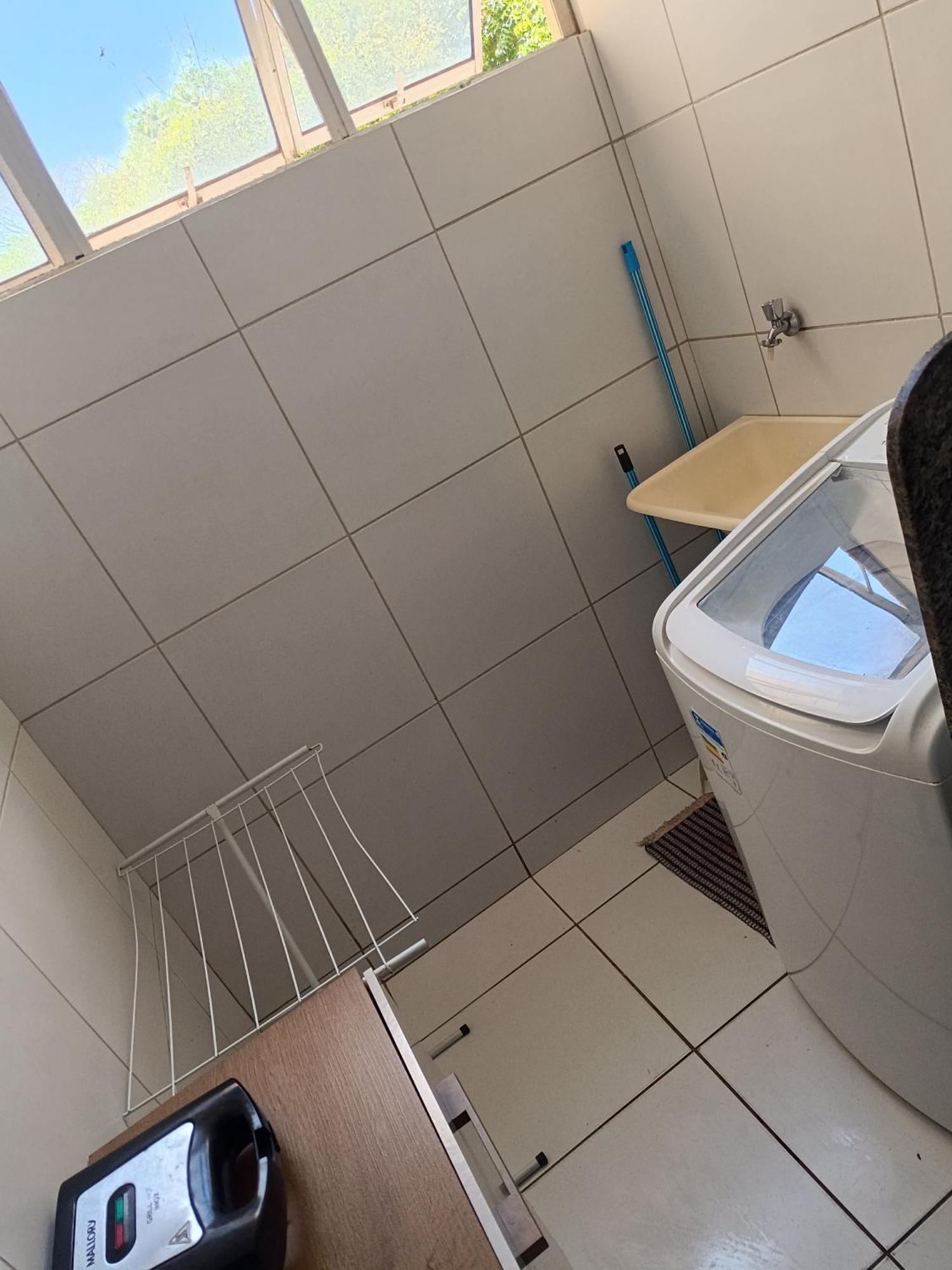 Ap 102 Acolhedor Situado Na Zona Leste, Com 3 Quartos Sendo 1 Suite 特雷西纳 外观 照片
